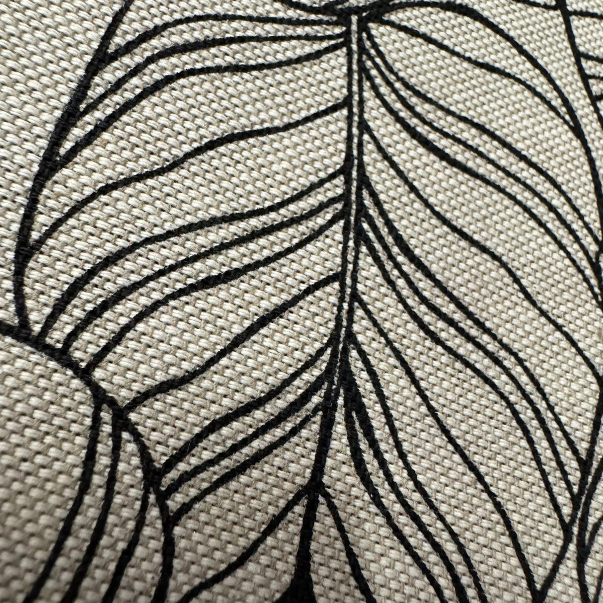 Decke 85x85 cm "Pia-Blätter" – Tischdecke Deko für den Tisch von Wimpelberg