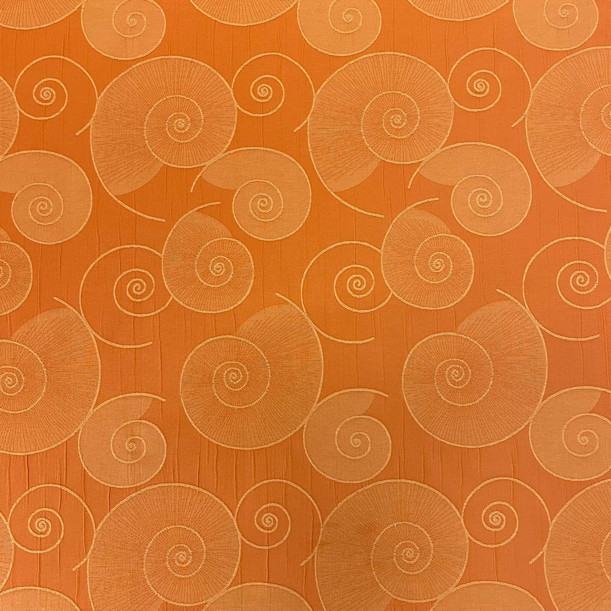 Decke 85x85cm Ammoniten orange | Tischdecke | Deko für den Tisch von Wimpelberg