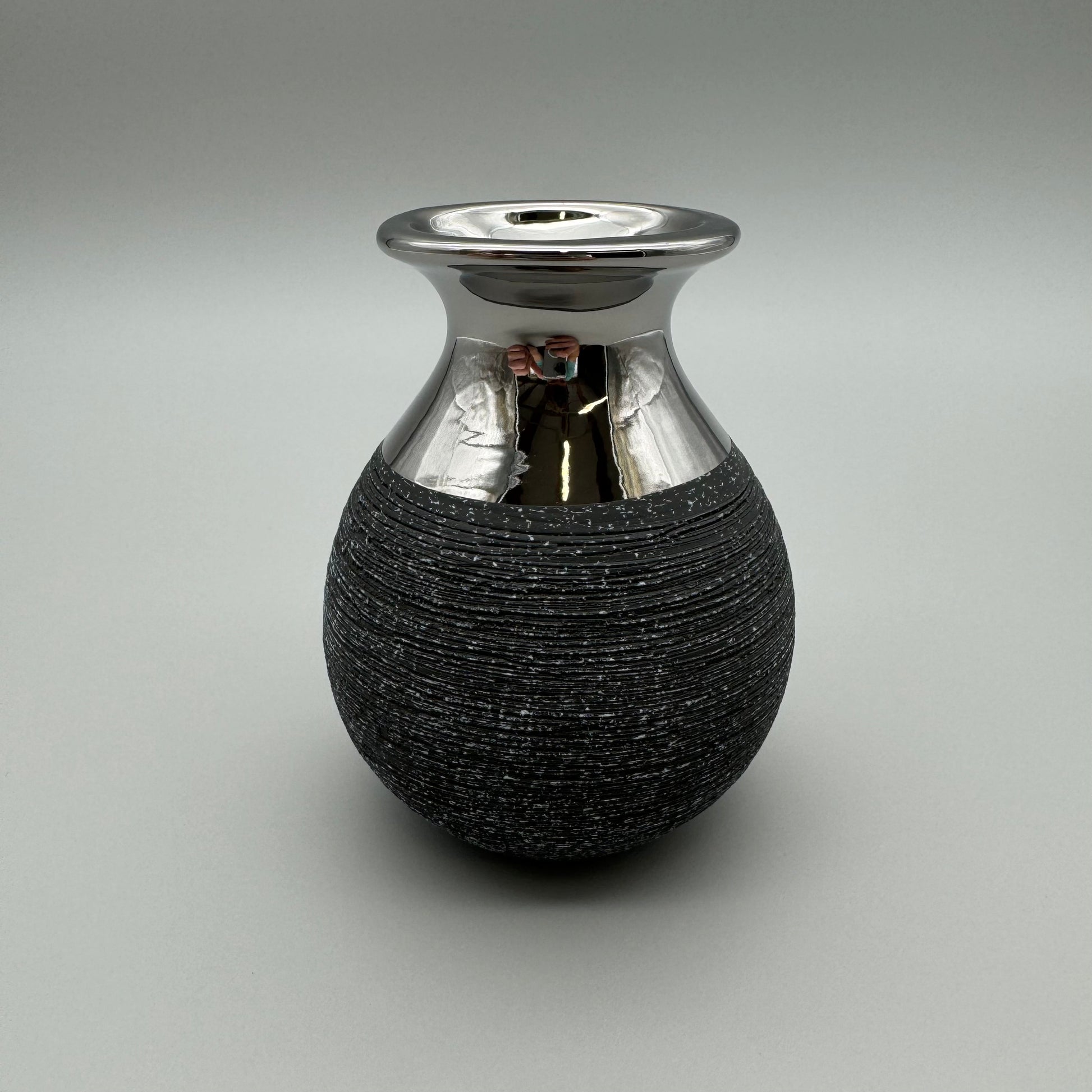 Vase 13cm	Anthrazit-Silb.   von Wimpelberg