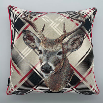 Kissenbezug Hirsch mit Fell - 45x45cm   von Wimpelberg