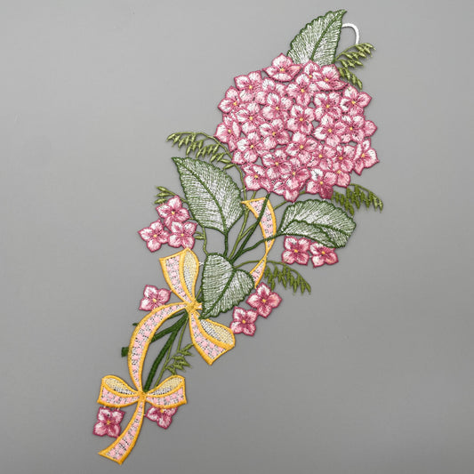 Fensterbild Hortensie pink | Plauener Spitze Fensterbild | Deko für den Sommer   von Wimpelberg