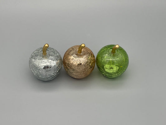 Apfel 9 cm mit LED+Timer - Glas hellgrün, gold, weiß   von Wimpelberg