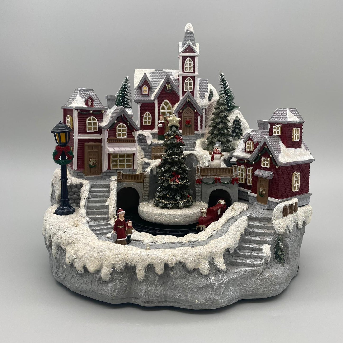 Deko Spieluhr Winterlandschaft – 28x28 cm mit LED-Licht und drehbarer Eisenbahn   von Wimpelberg