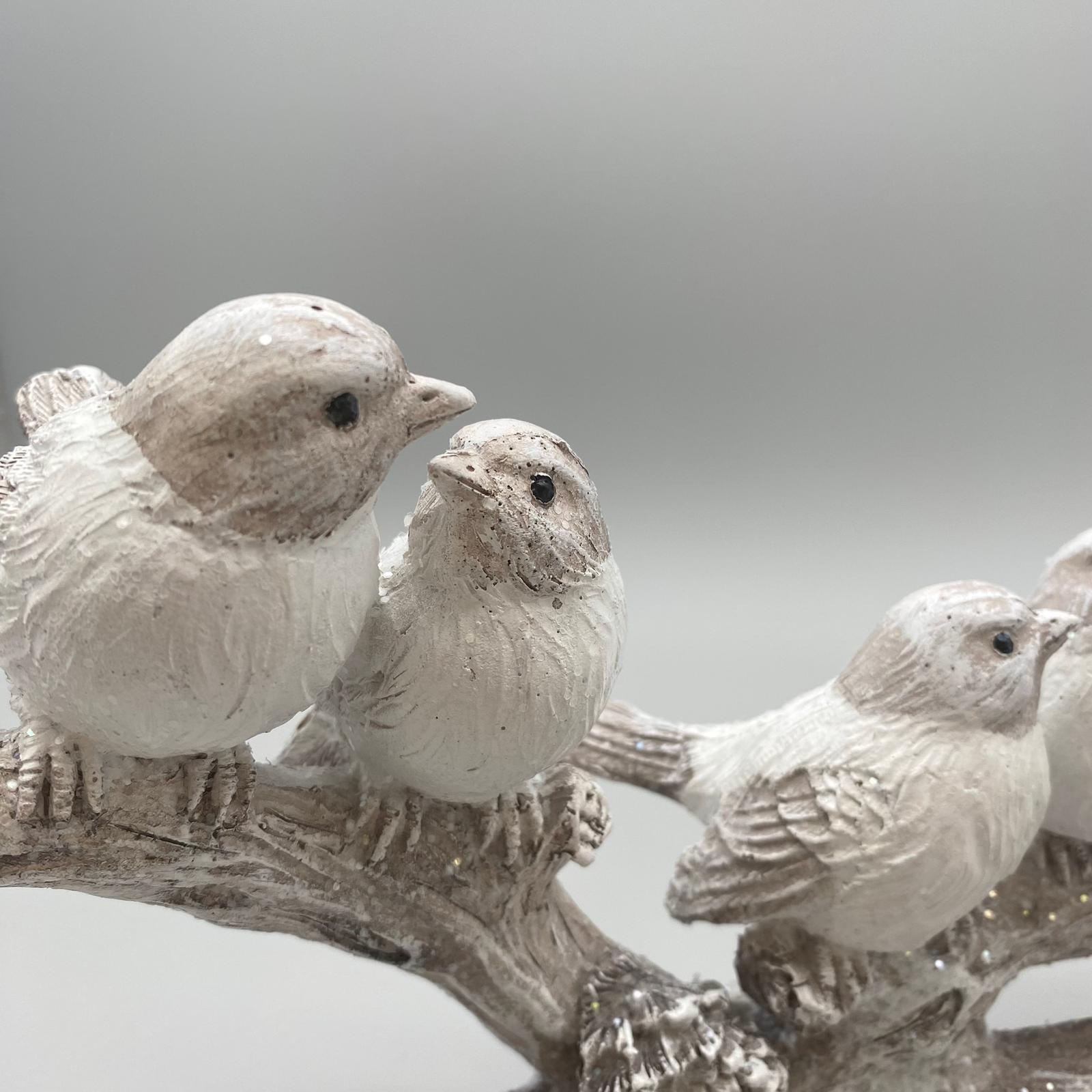 Deko Vogelgruppe auf Ast | handbemaltem Kunststein | Dekofigur Winter   von Wimpelberg